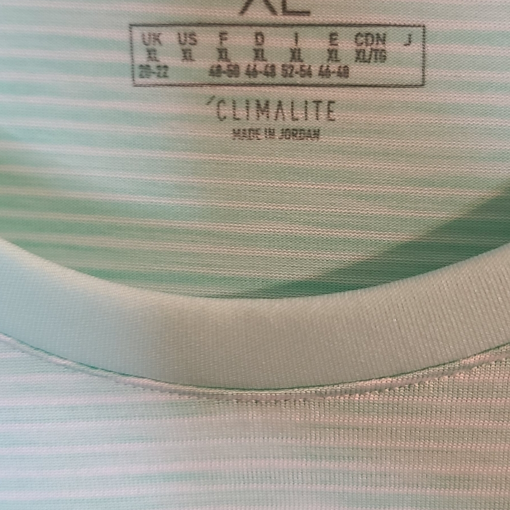 Adidas Women's Light Blue Crop Top - Picture 4 of 7